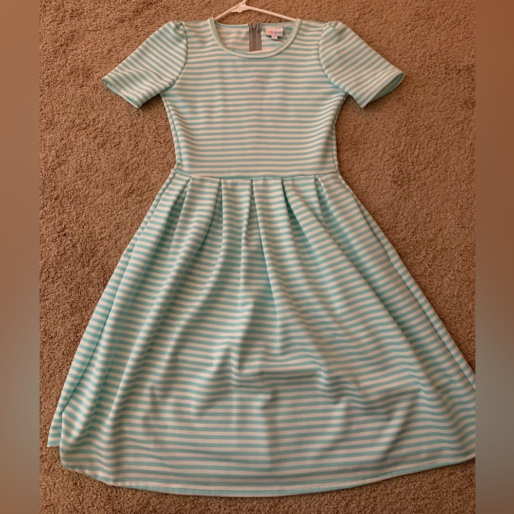 LuLaRoe stripped baby doll dress with POCKETS!!!